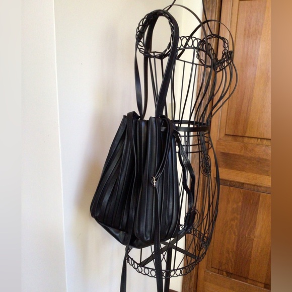unbranded Handbags - Vegan leather black bucket bag